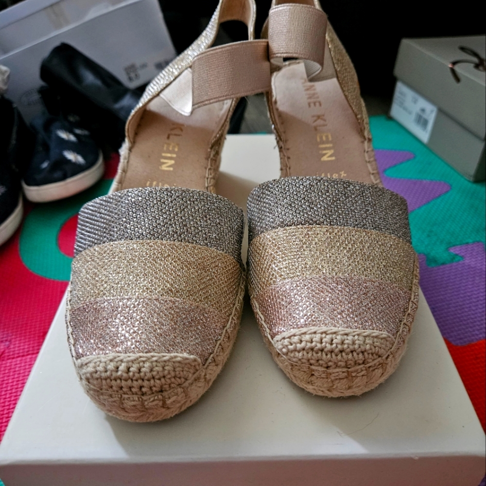 8.5 Anne Klien Wedge Sandals